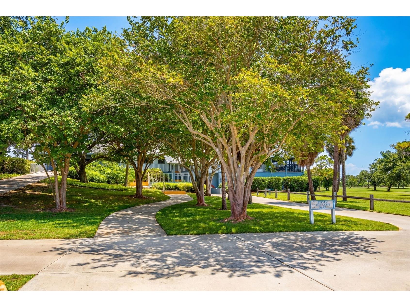 824 59th Ave Ne Saint Petersburg FL 33703 TB8514317 image58