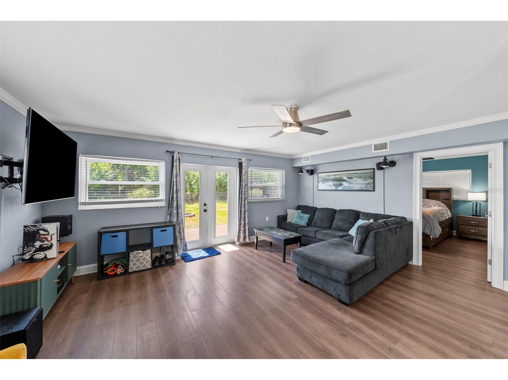 824 61st Avenue NE Saint Petersburg FL 33703 TB8494268 image5