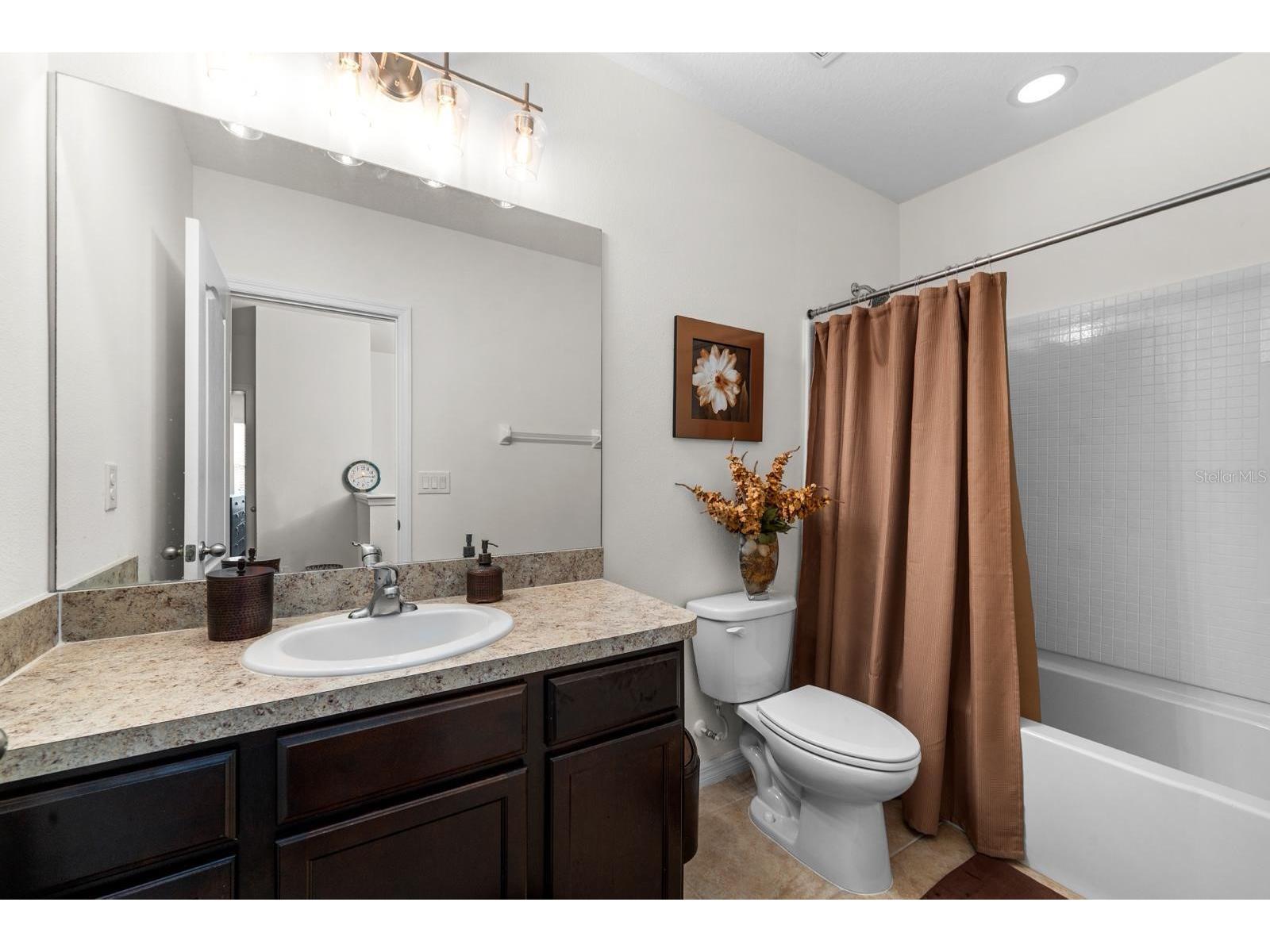 824 Ashentree Drive Plant City FL 33563 TB8502471 image15