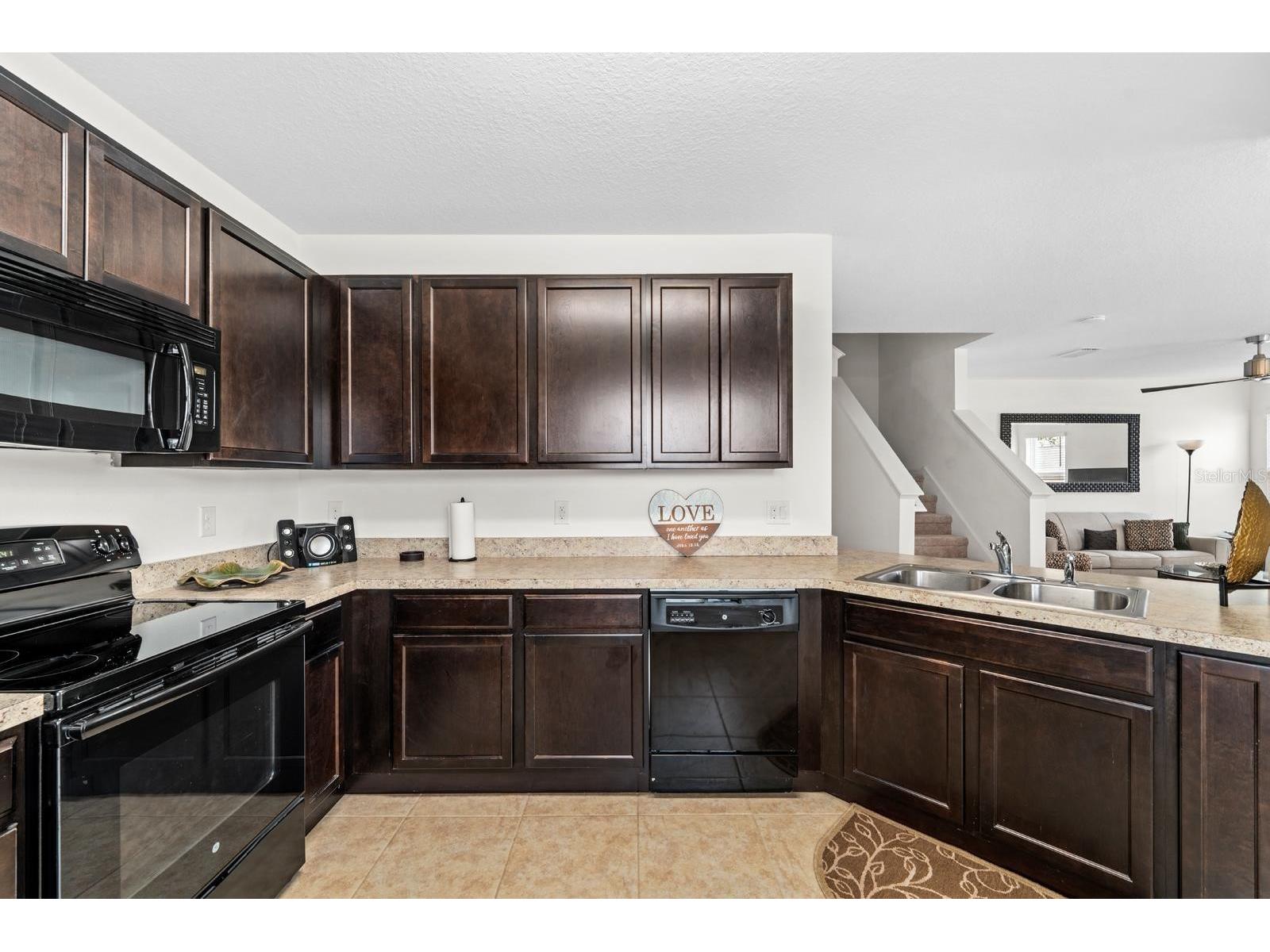 824 Ashentree Drive Plant City FL 33563 TB8502471 image2