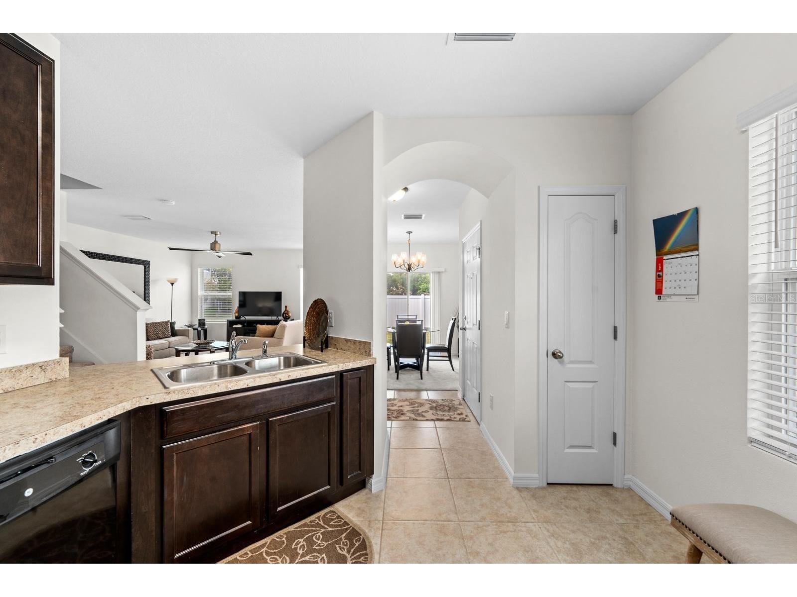 824 Ashentree Drive Plant City FL 33563 TB8502471 image4