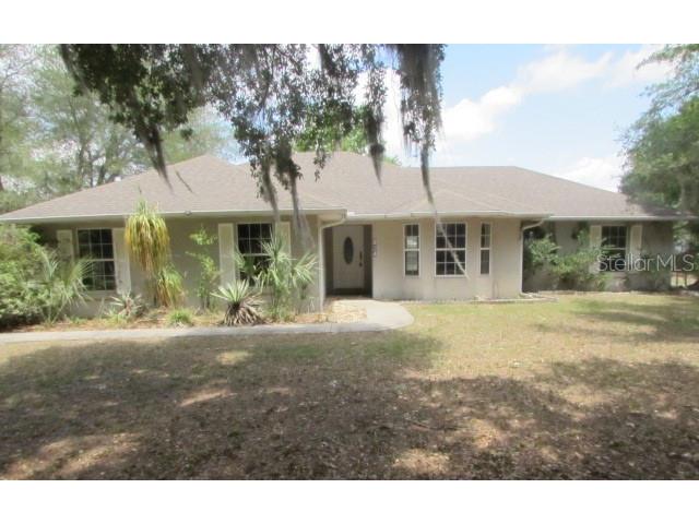 824 Berryhill Circle Fruitland Park FL 34731 G5112751 image1