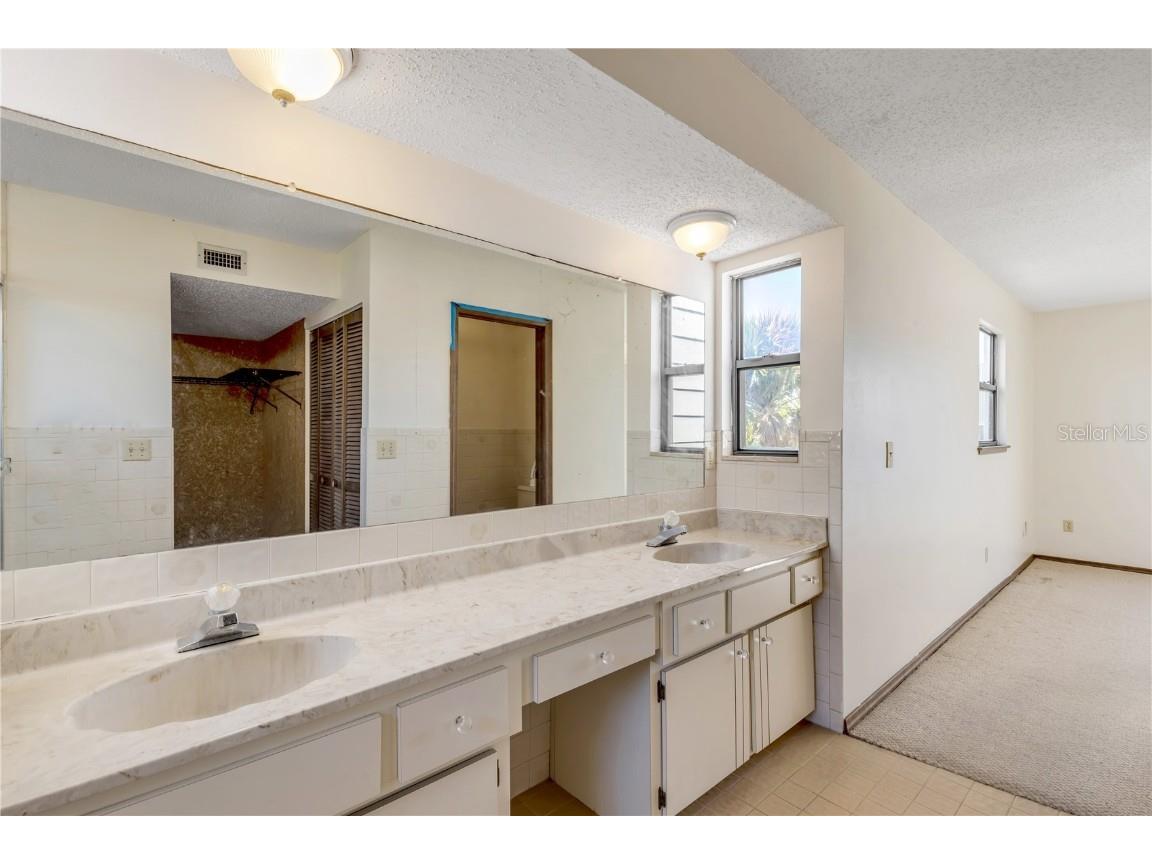 824 Eel Avenue New Smyrna Beach FL 32169 NS1086714 image39