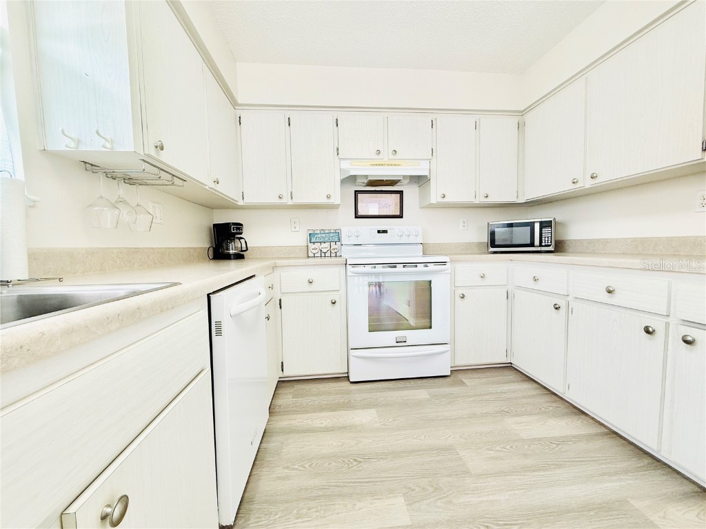 824 Garfish Avenue New Smyrna Beach FL 32169 NS1083058 image5