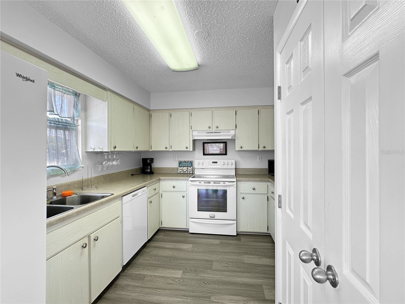 824 Garfish Avenue New Smyrna Beach FL 32169 O6403072 image19