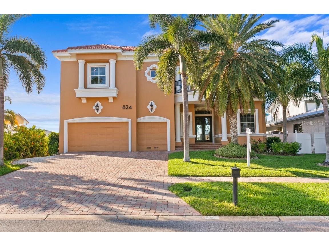 824 Island Way Clearwater FL 33767 U8171794 image1