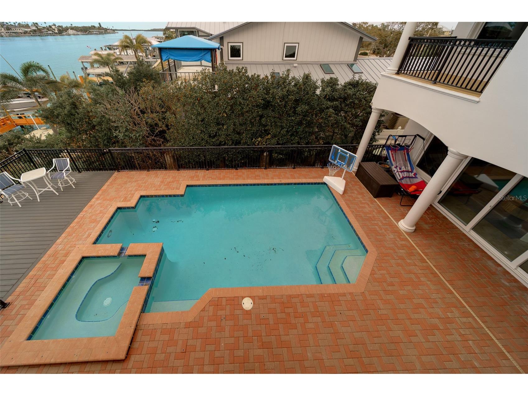 824 Island Way Clearwater Beach FL 33767 - INTERCOASTAL WATERWAY TO GULF TB8481851 image19
