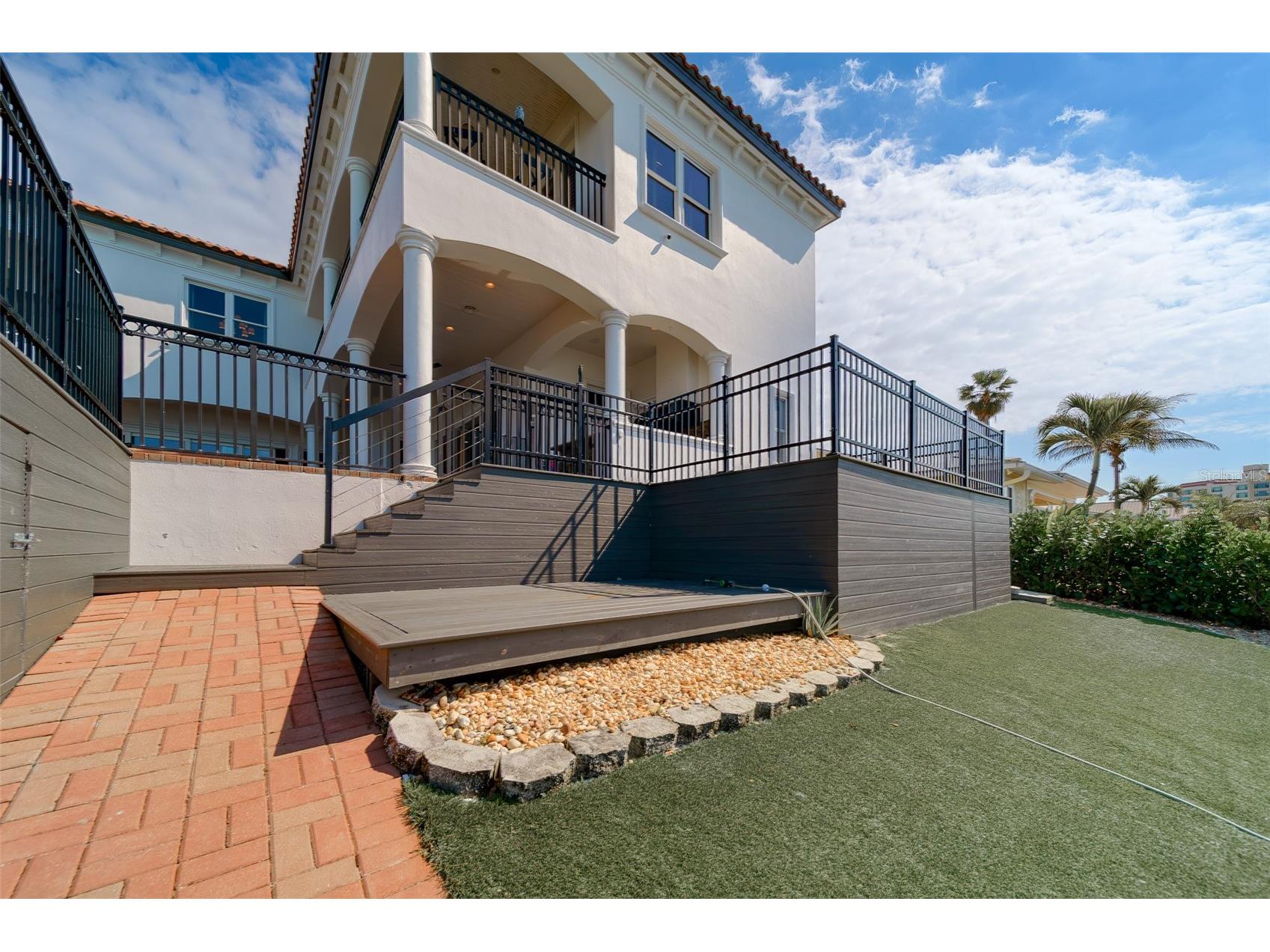 824 Island Way Clearwater Beach FL 33767 - INTERCOASTAL WATERWAY TO GULF TB8481851 image30