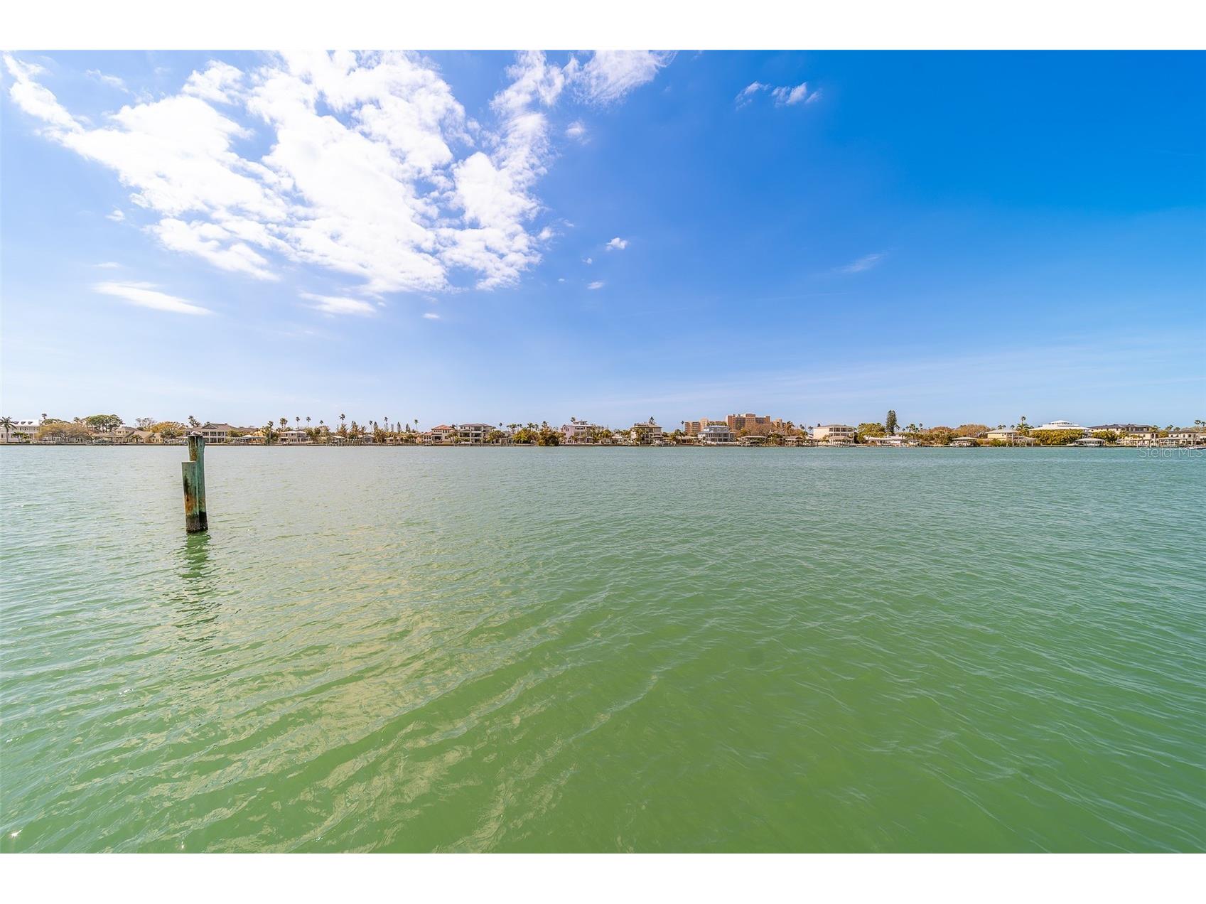 824 Island Way Clearwater Beach FL 33767 - INTERCOASTAL WATERWAY TO GULF TB8481851 image6