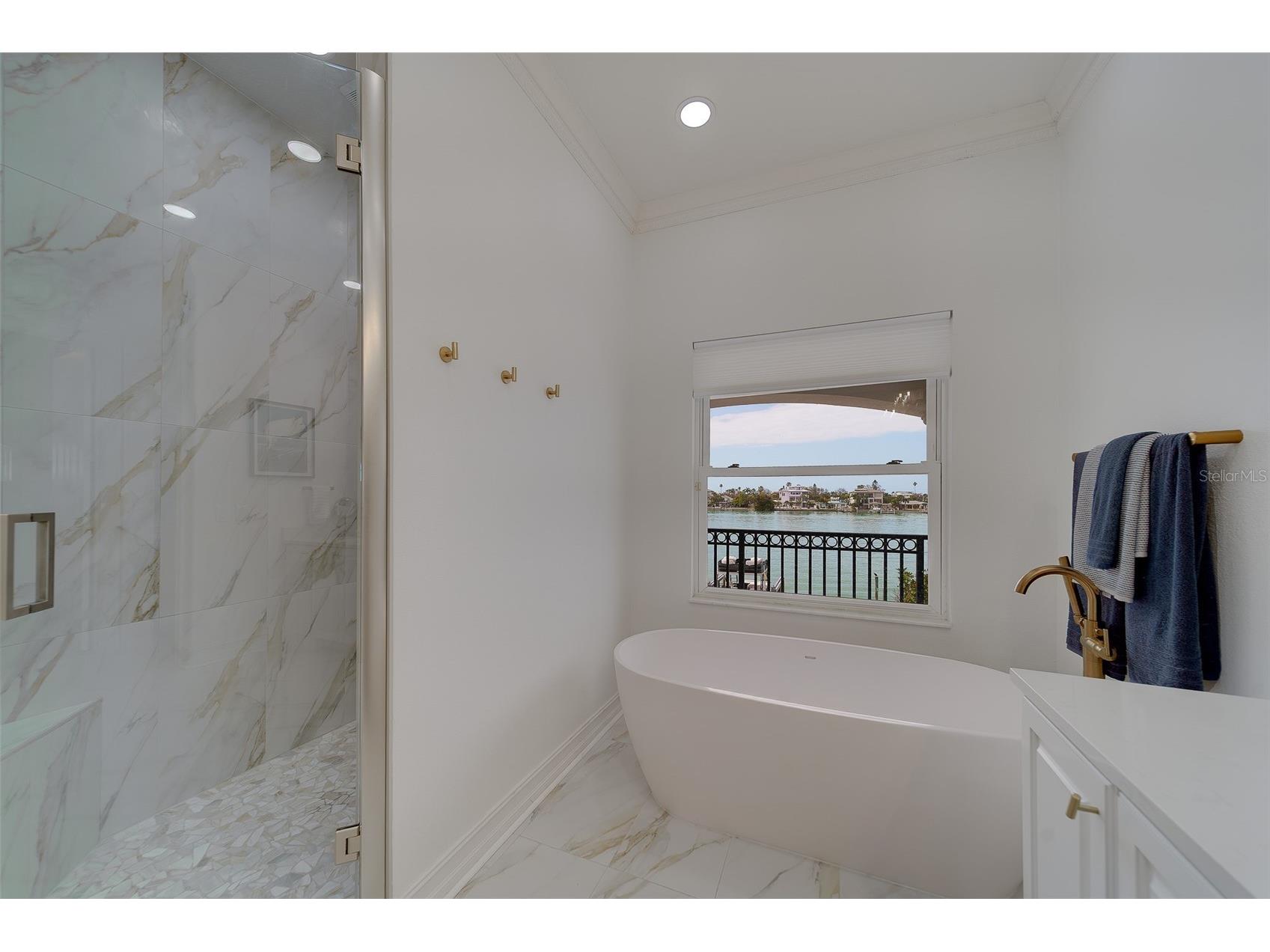 824 Island Way Clearwater Beach FL 33767 - INTERCOASTAL WATERWAY TO GULF TB8481851 image61