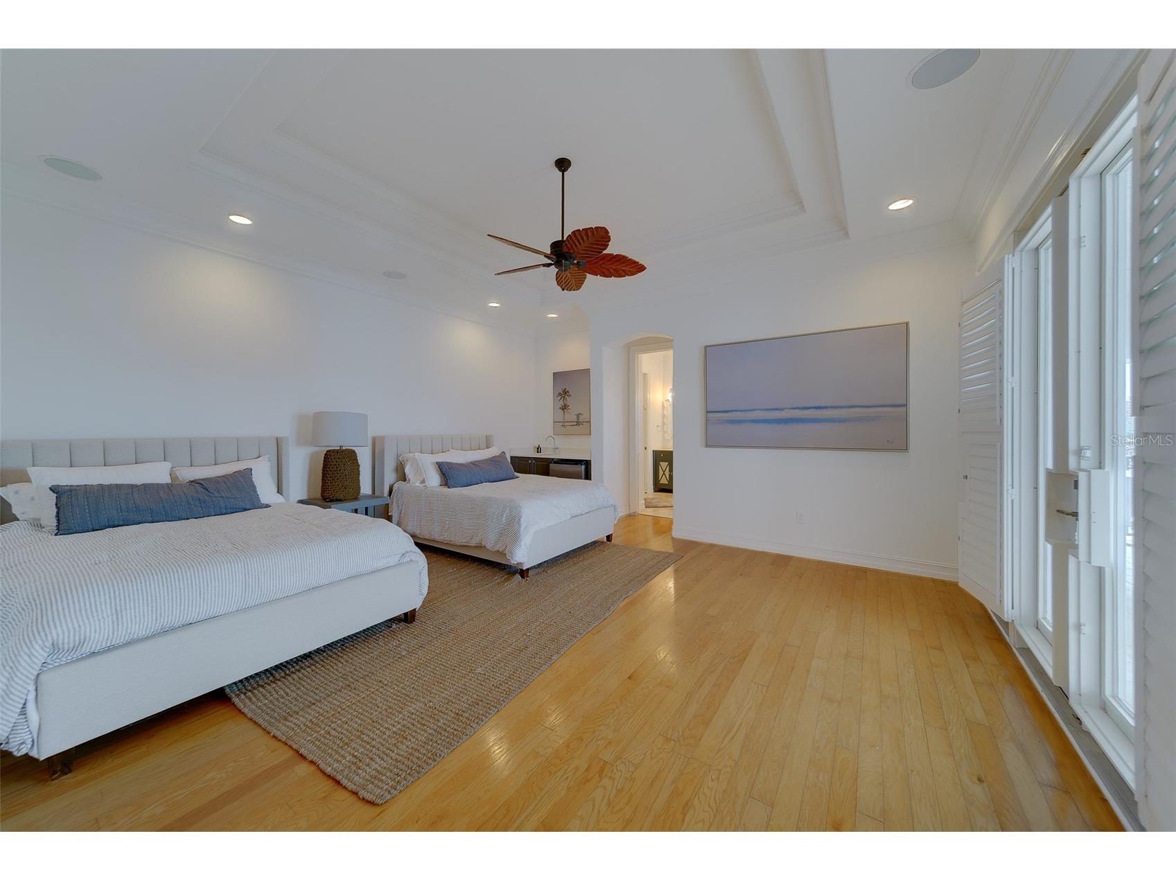 824 Island Way Clearwater Beach FL 33767 - INTERCOASTAL WATERWAY TO GULF TB8481851 image71