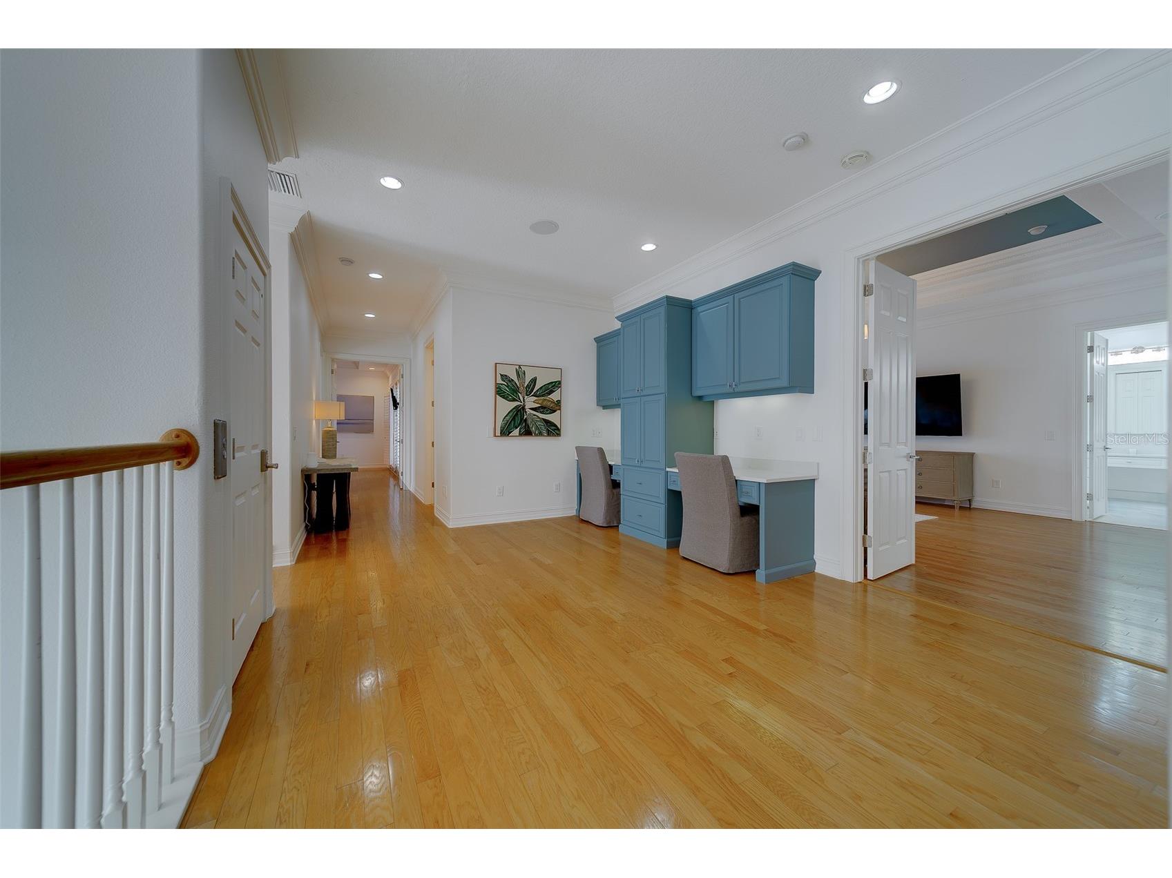824 Island Way Clearwater Beach FL 33767 - INTERCOASTAL WATERWAY TO GULF TB8481851 image79