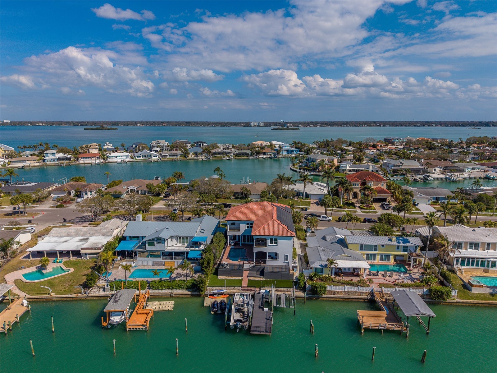 824 Island Way Clearwater Beach FL 33767 - INTERCOASTAL WATERWAY TO GULF TB8481851 image81