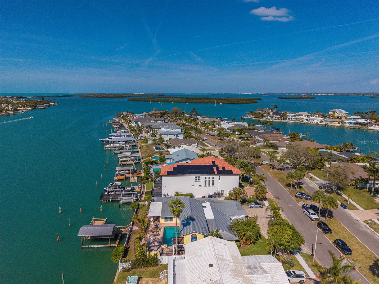 824 Island Way Clearwater Beach FL 33767 - INTERCOASTAL WATERWAY TO GULF TB8481851 image83