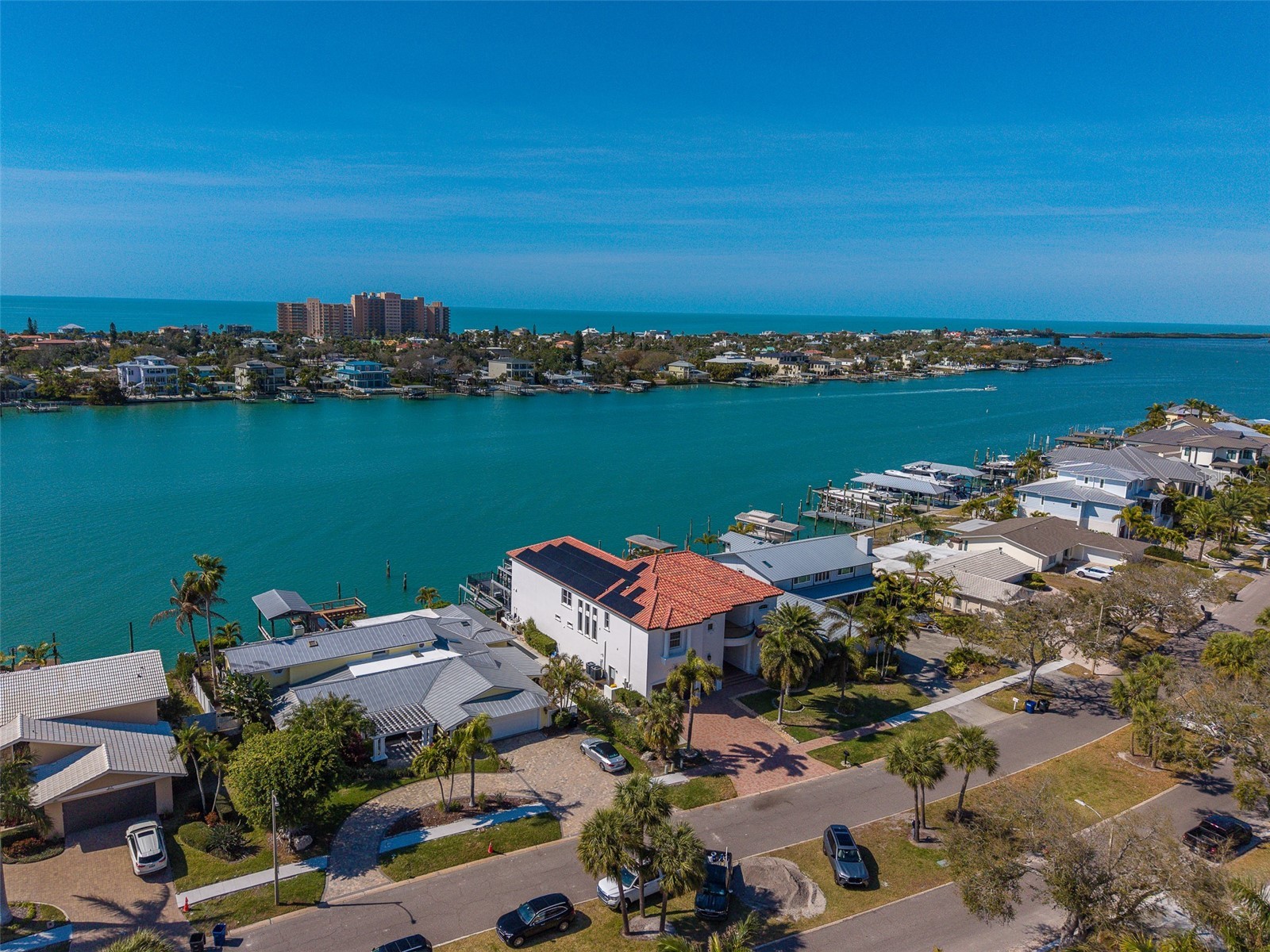 824 Island Way Clearwater Beach FL 33767 - INTERCOASTAL WATERWAY TO GULF TB8481851 image84