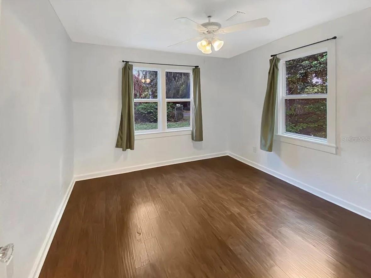824 NE 9th Avenue Gainesville FL 32601 TB8515312 image15