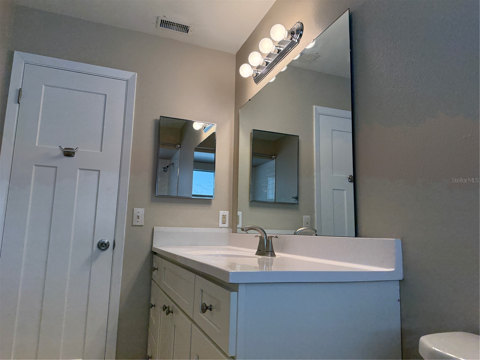 824 S Lone Oak Drive #A Leesburg FL 34748 G5113565 image16