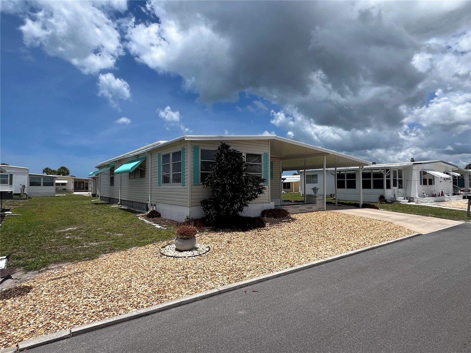 824 Trento Venice FL 34285 N6144439 image2