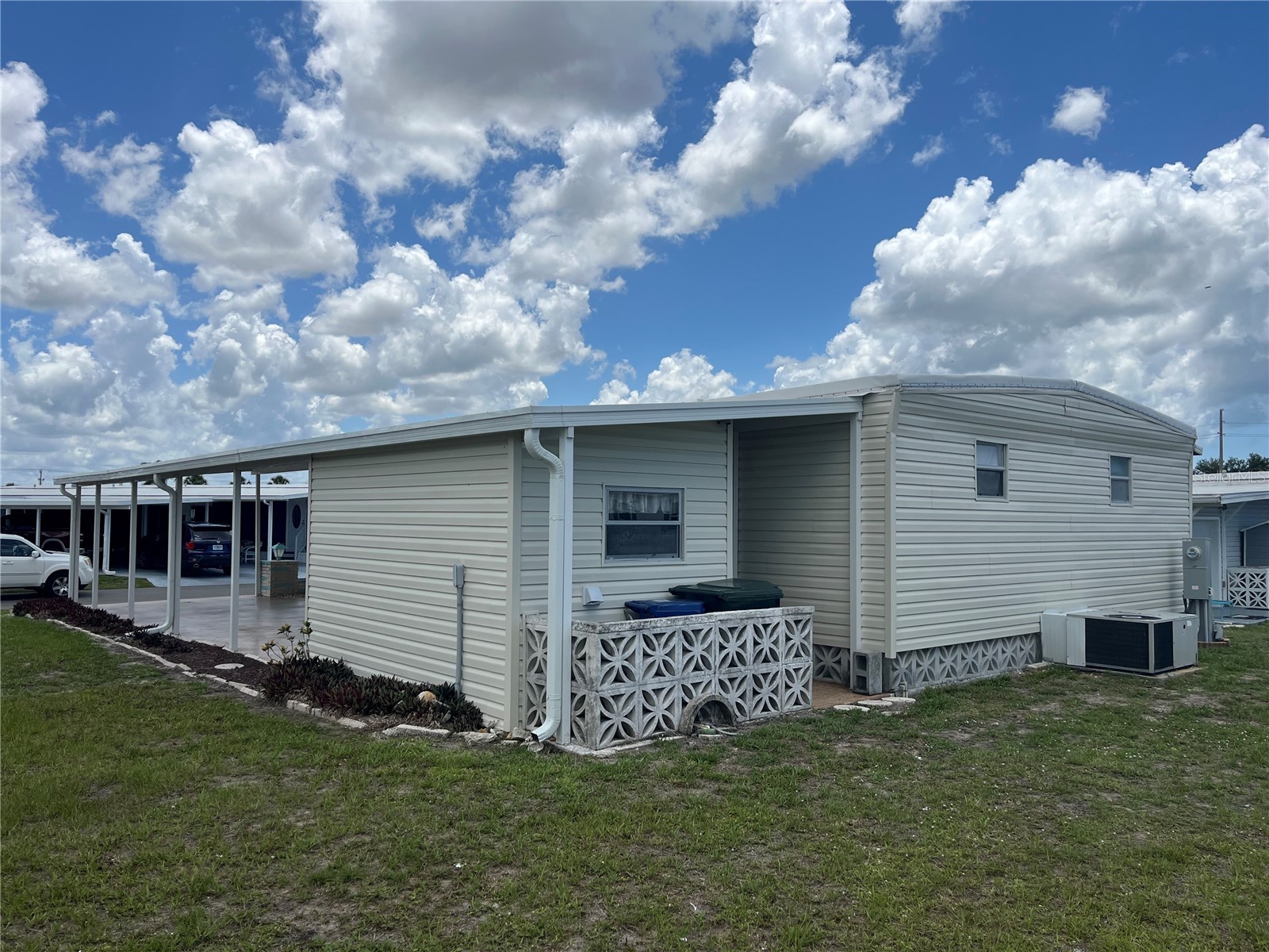 824 Trento Venice FL 34285 N6144439 image4