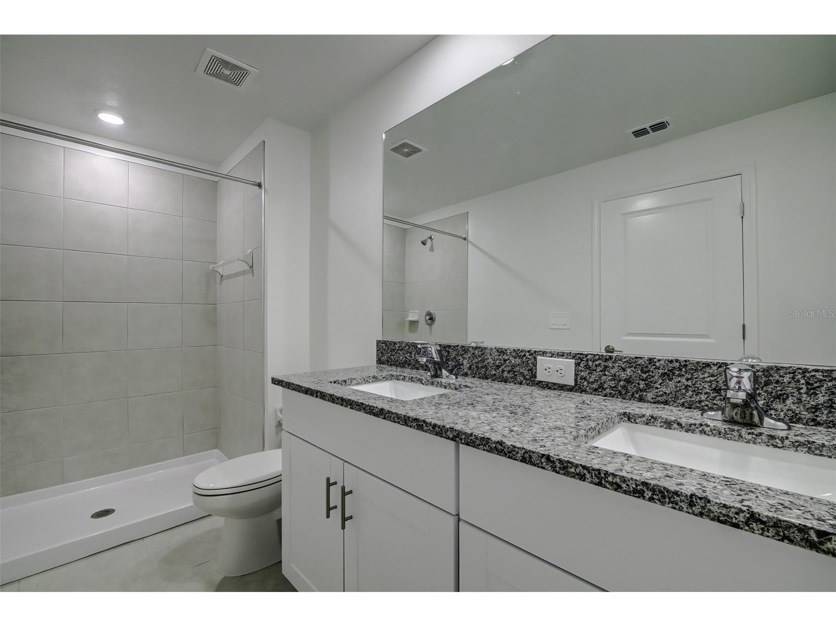 8240 Corner Pine Way New Port Richey FL 34655 TB8513522 image21