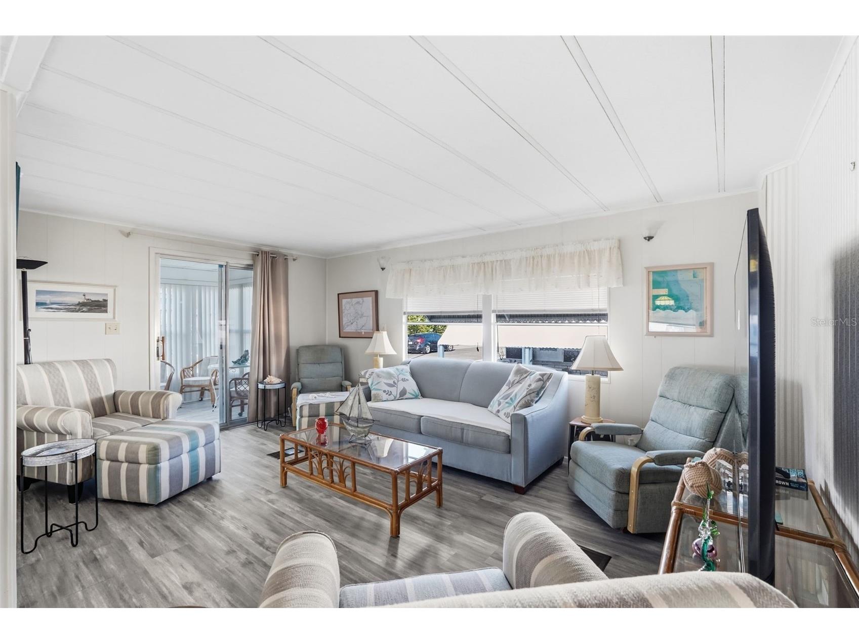 82403 New Circle Drive N Pinellas Park FL 33781 TB8477796 image10