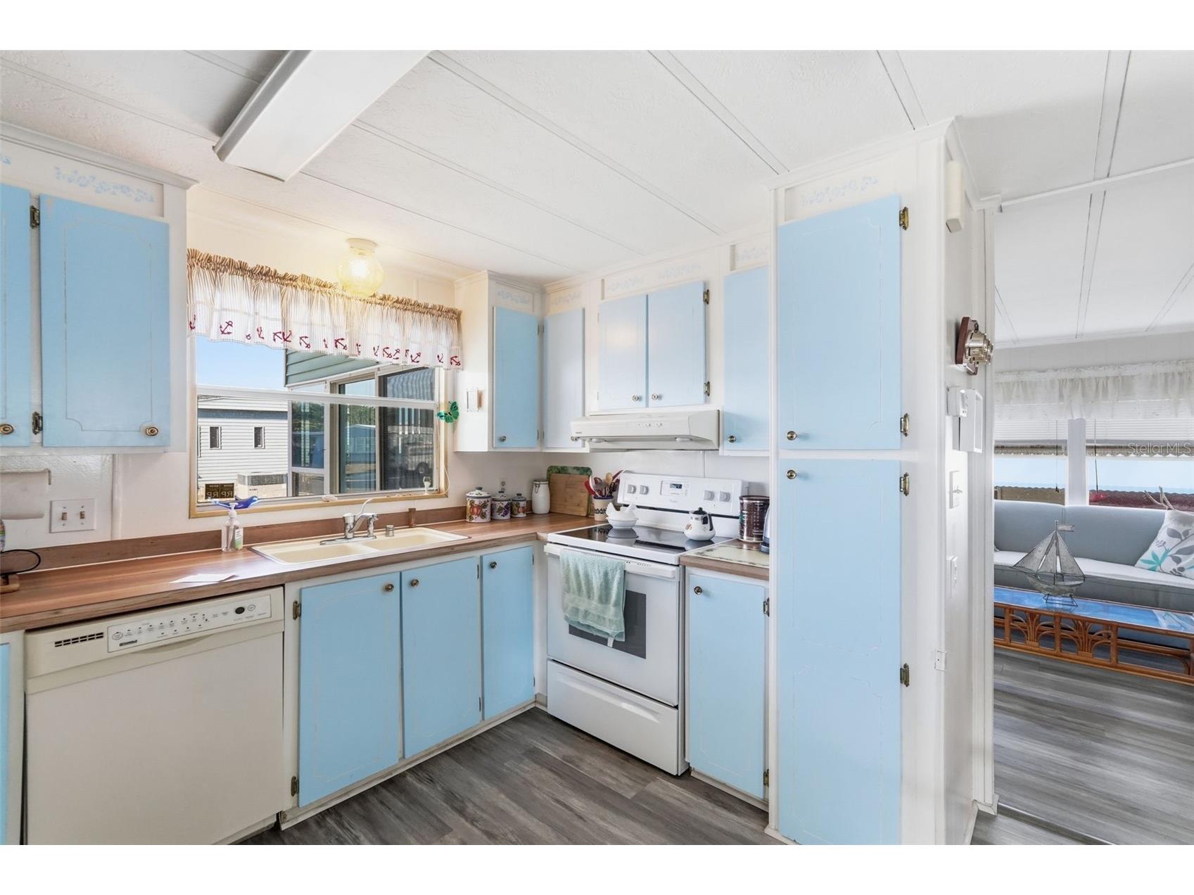 82403 New Circle Drive N Pinellas Park FL 33781 TB8477796 image9