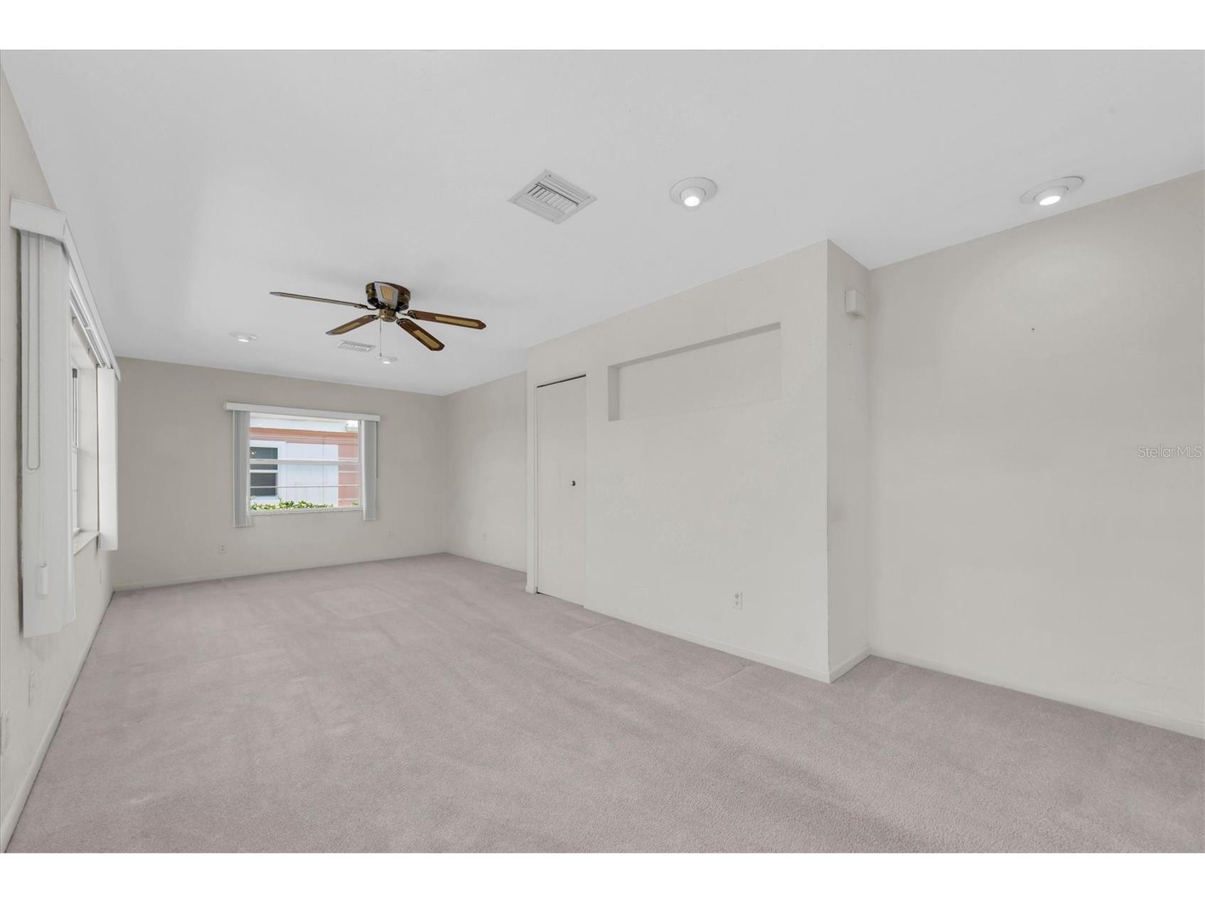 8241 Brentwood Road #8241 Seminole FL 33777 TB8504392 image5