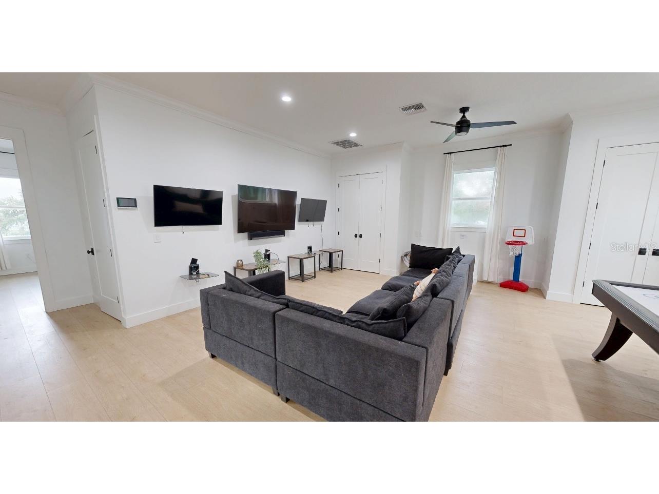 8241 Cass Road Zephyrhills FL 33540 TB8425417 image15