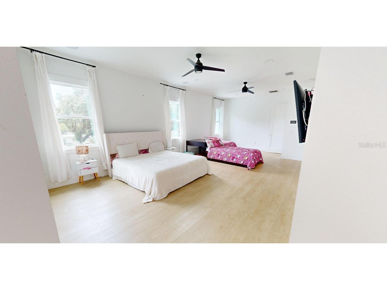 8241 Cass Road Zephyrhills FL 33540 TB8425417 image18