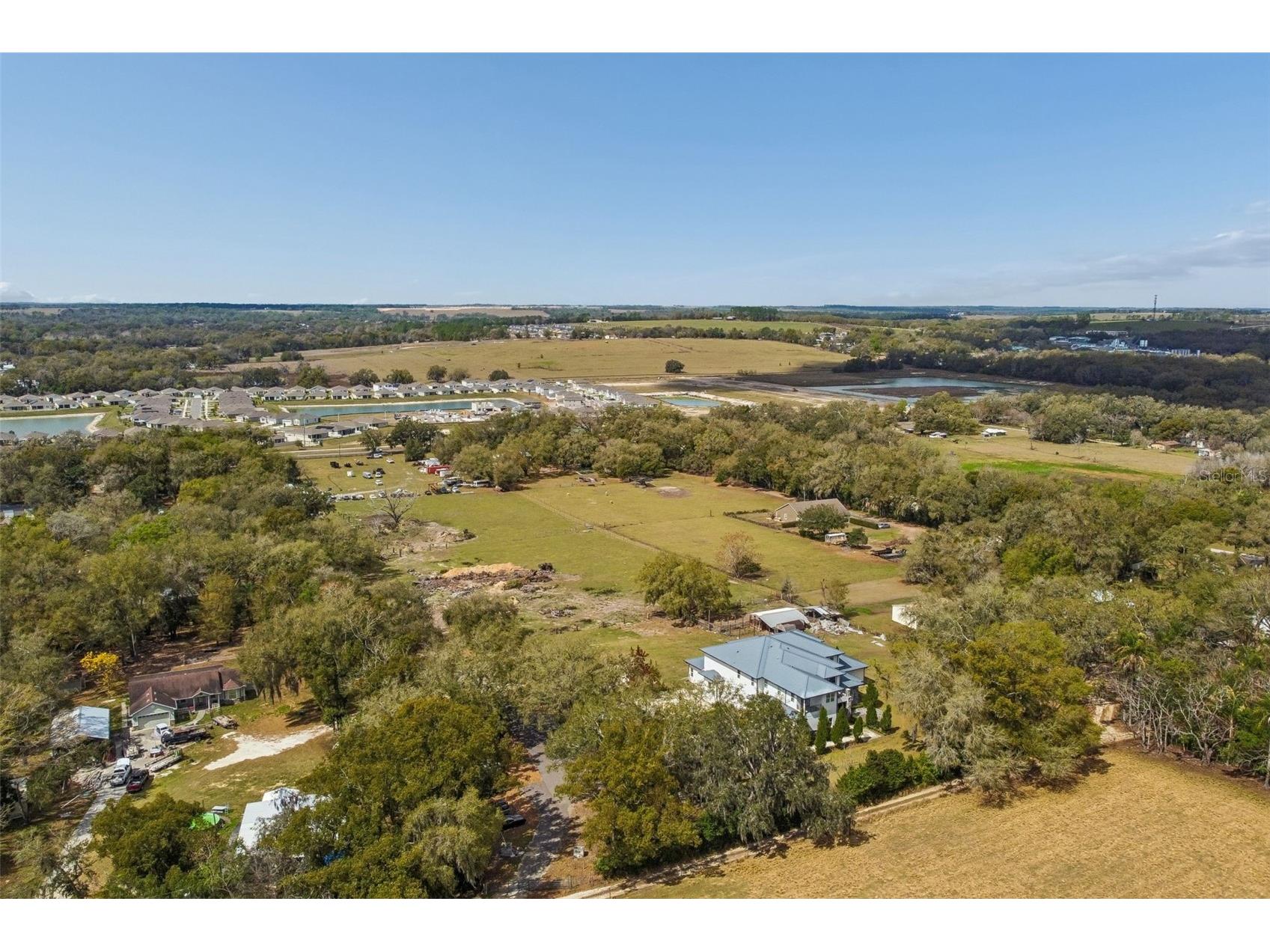 8241 Cass Road Zephyrhills FL 33540 TB8496468 image86