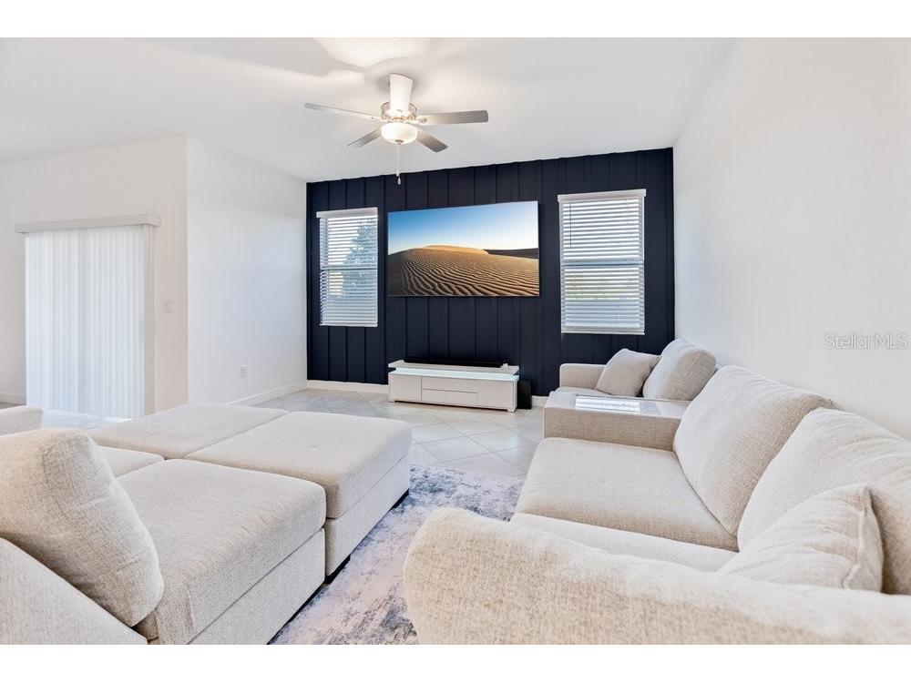 8241 Corner Pine Way New Port Richey FL 34655 W7882889 image12