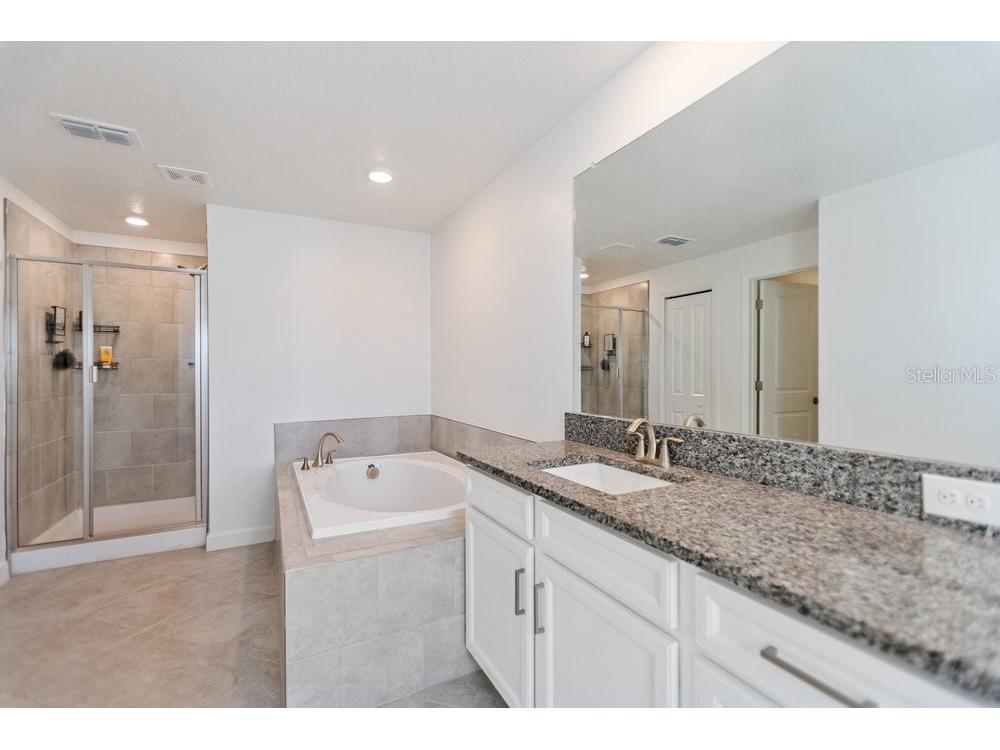 8241 Corner Pine Way New Port Richey FL 34655 W7882889 image23