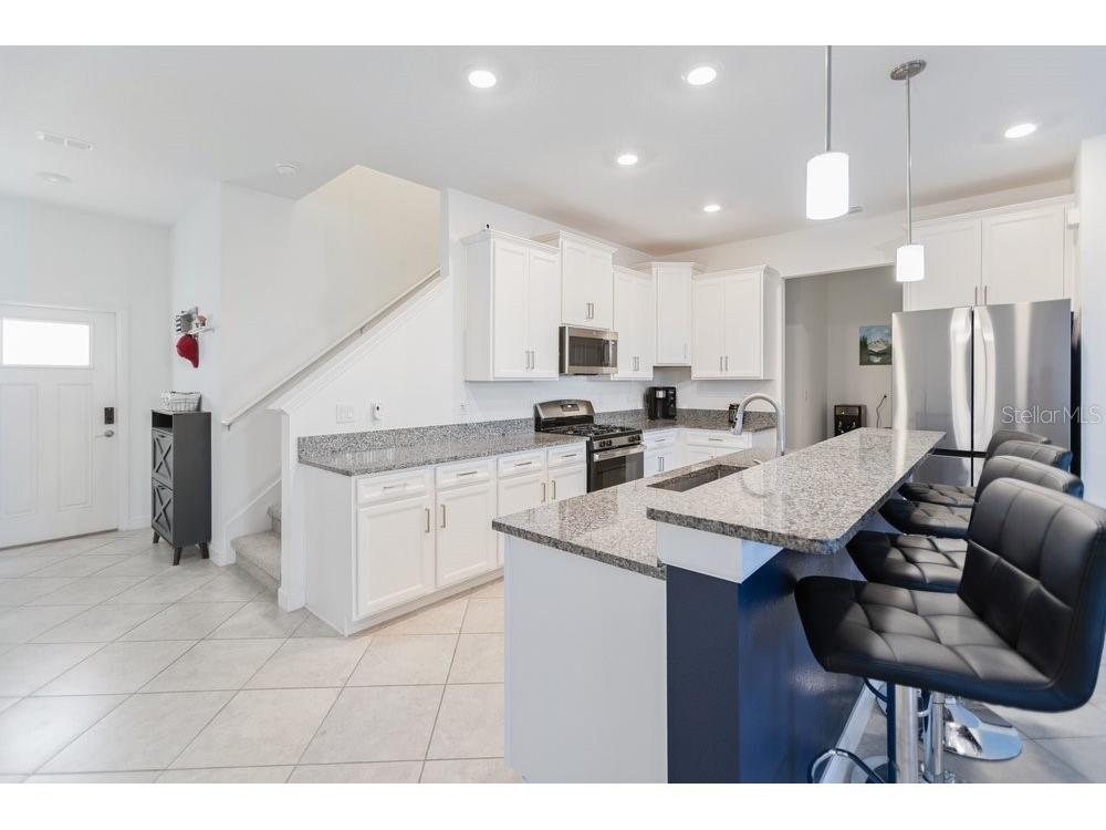 8241 Corner Pine Way New Port Richey FL 34655 W7882889 image3