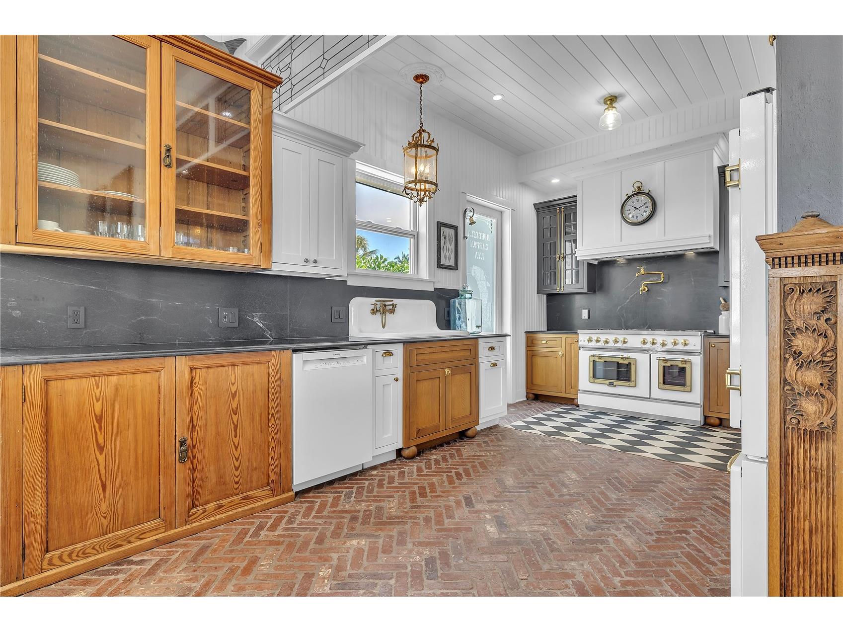8241 Main Street Bokeelia FL 33922 C7522372 image32