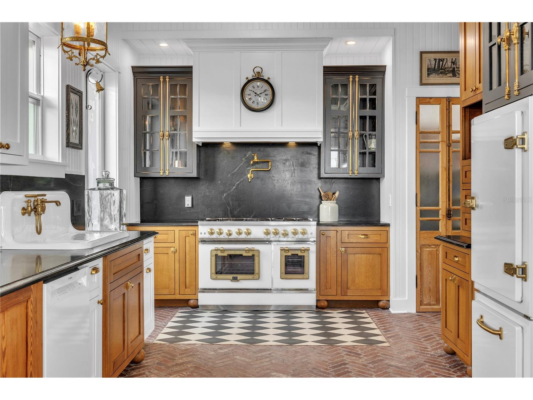 8241 Main Street Bokeelia FL 33922 C7522372 image35