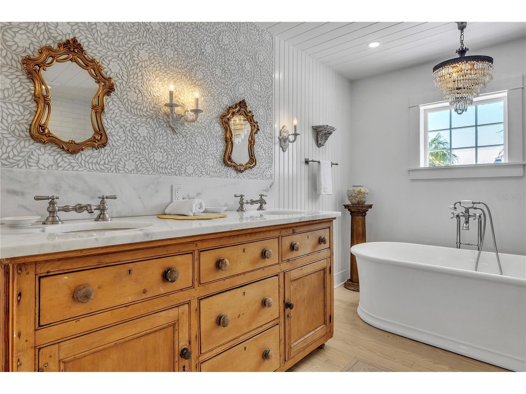 8241 Main Street Bokeelia FL 33922 C7522372 image70