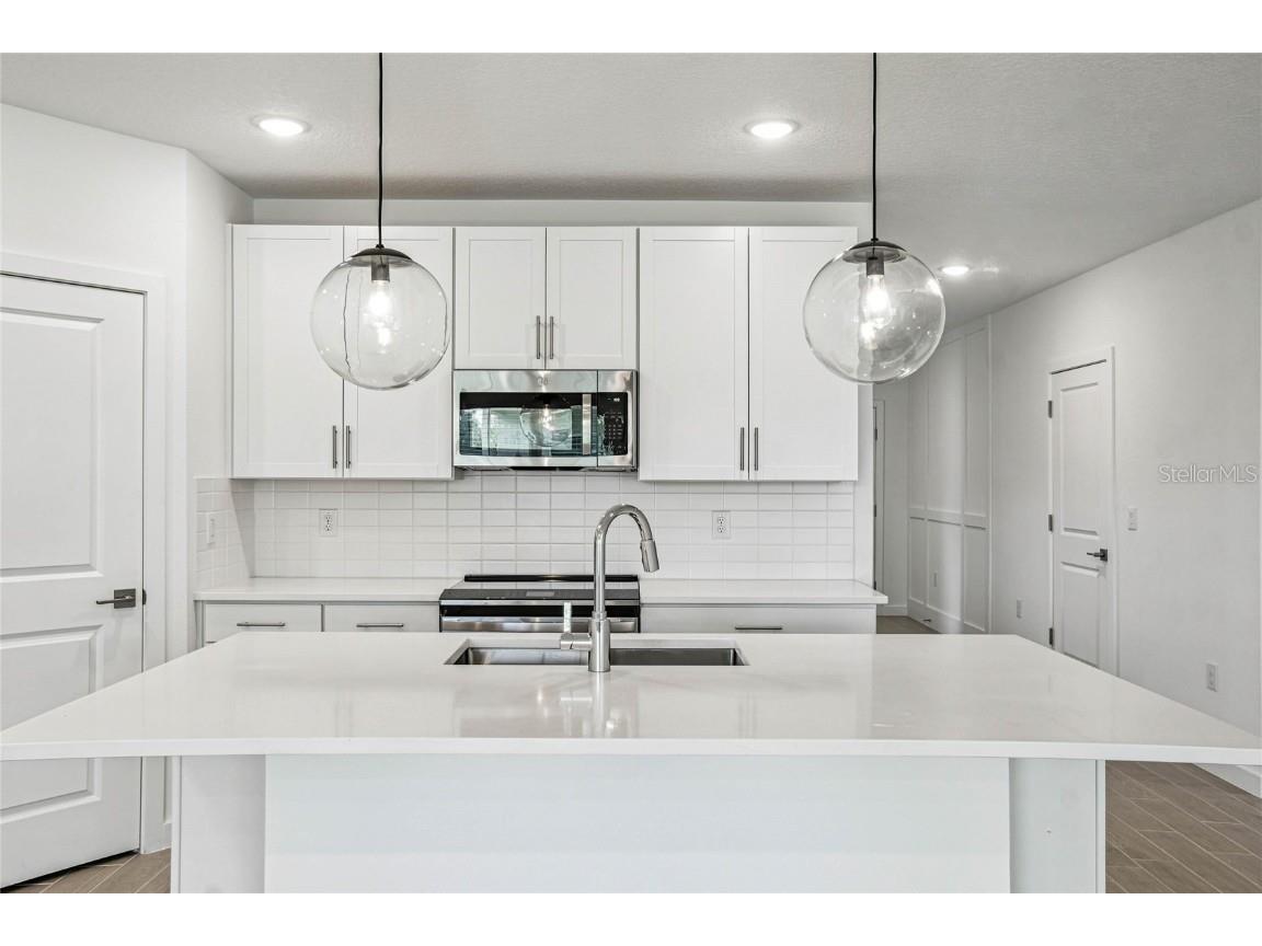 8241 Wakefield #32 Dunnellon FL 34434 O6355961 image2