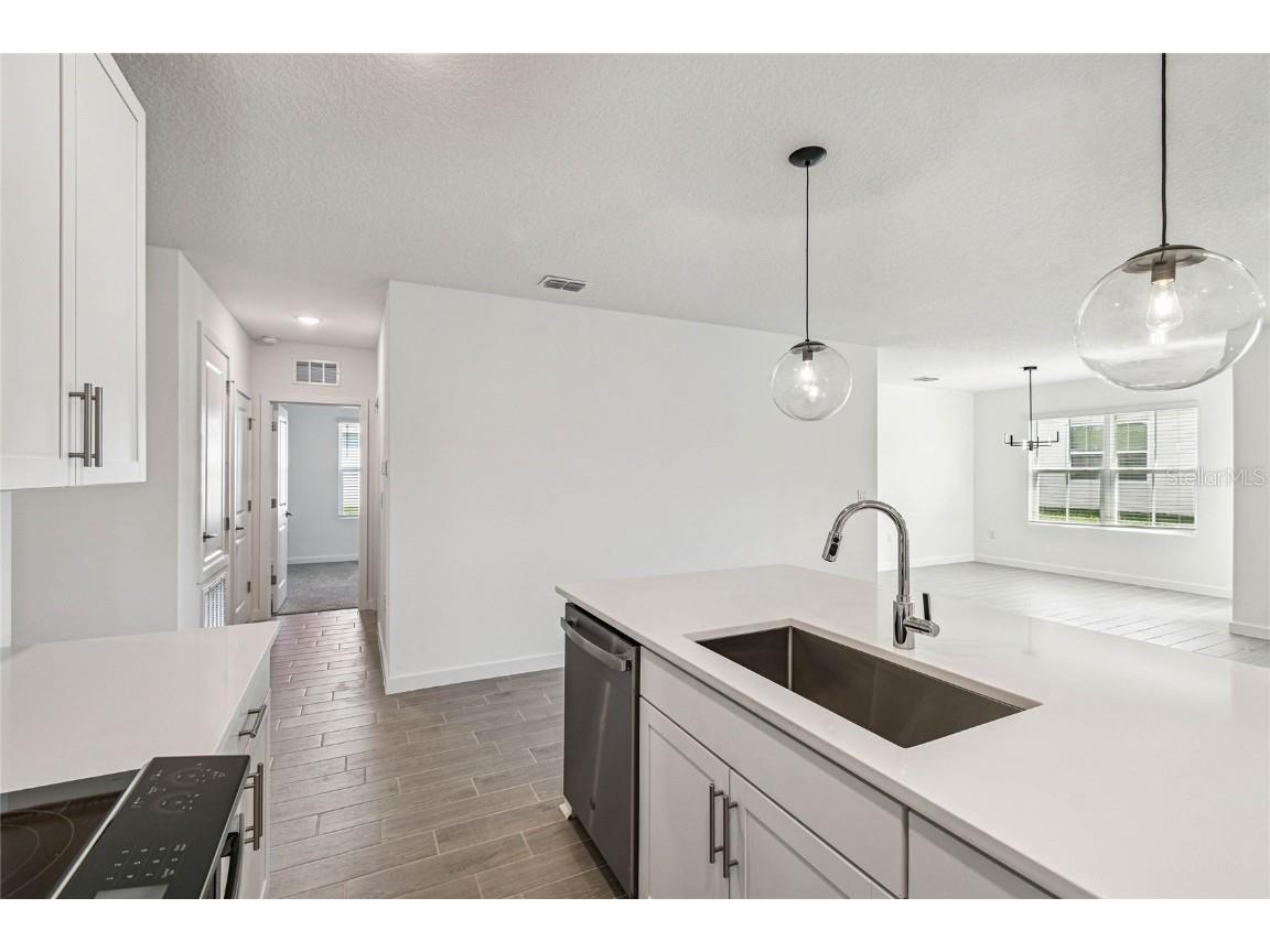 8241 Wakefield #32 Dunnellon FL 34434 O6355961 image25