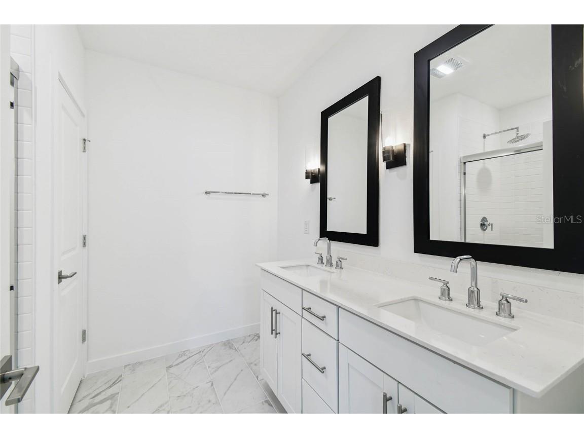 8241 Wakefield #32 Dunnellon FL 34434 O6355961 image29