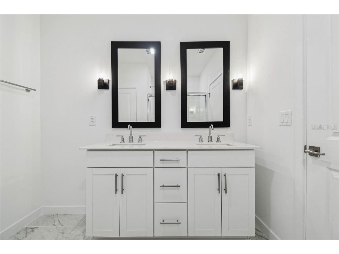8241 Wakefield #32 Dunnellon FL 34434 O6355961 image30