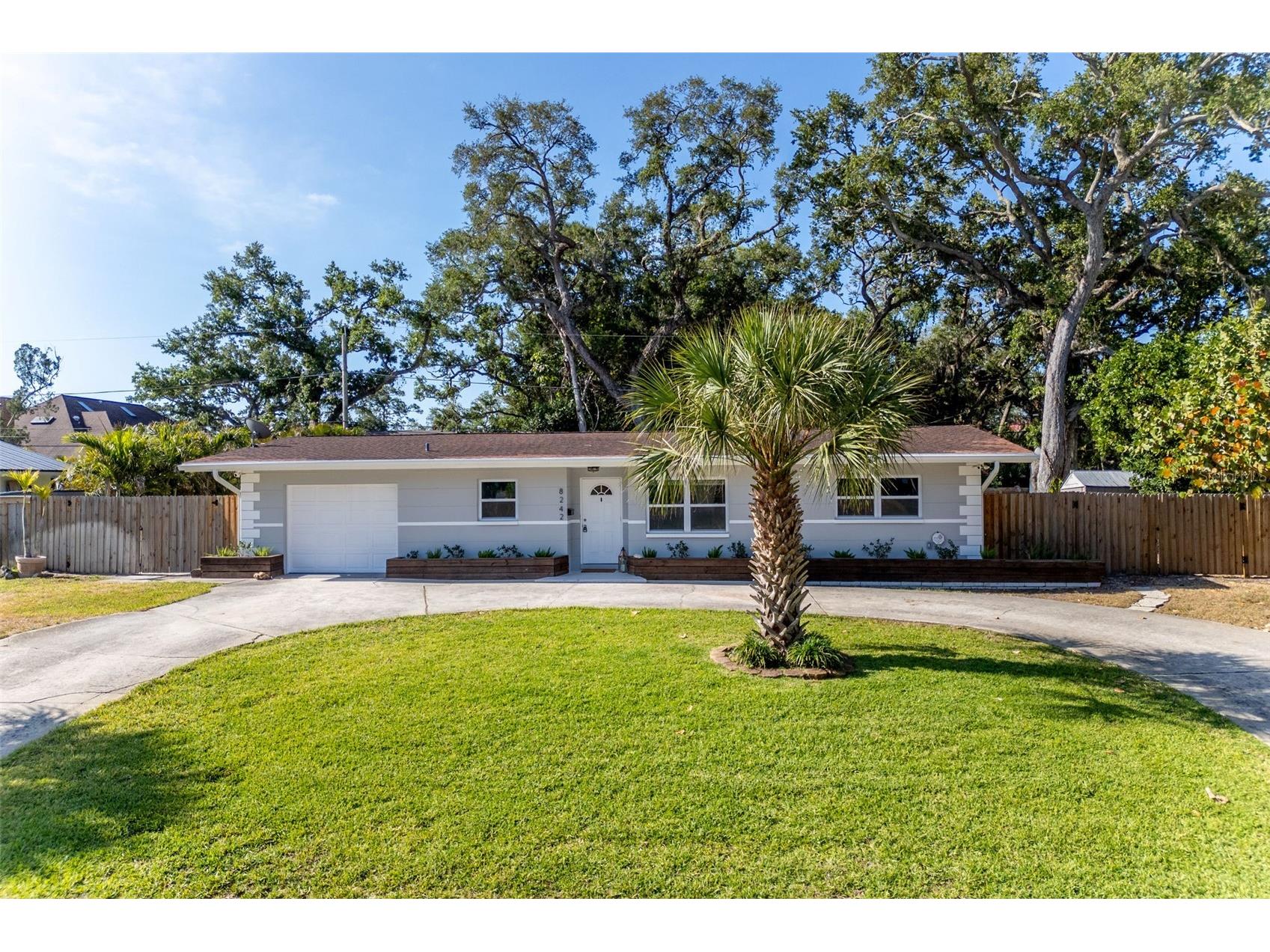 8242 31st Terrace N Saint Petersburg FL 33710 TB8503341 image1