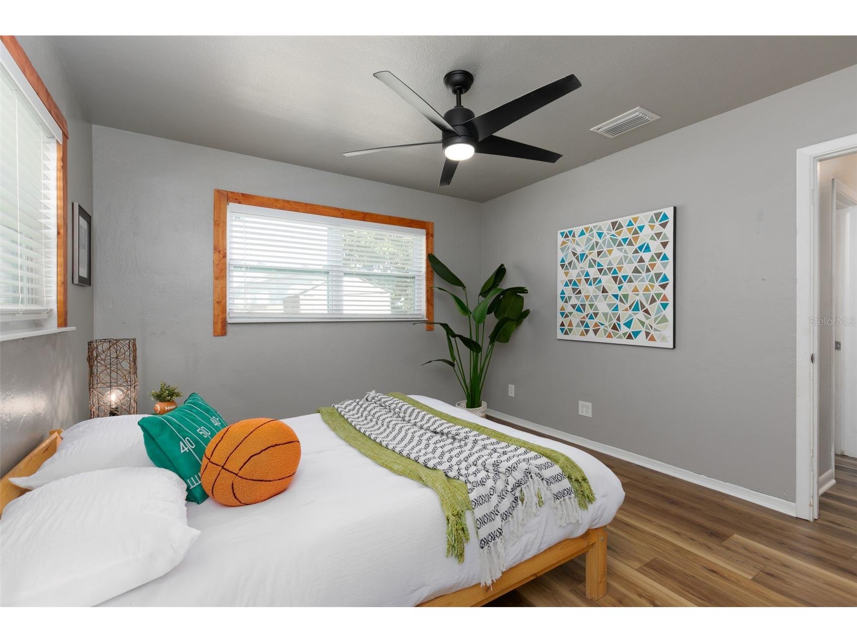 8242 31st Terrace N Saint Petersburg FL 33710 TB8503341 image27