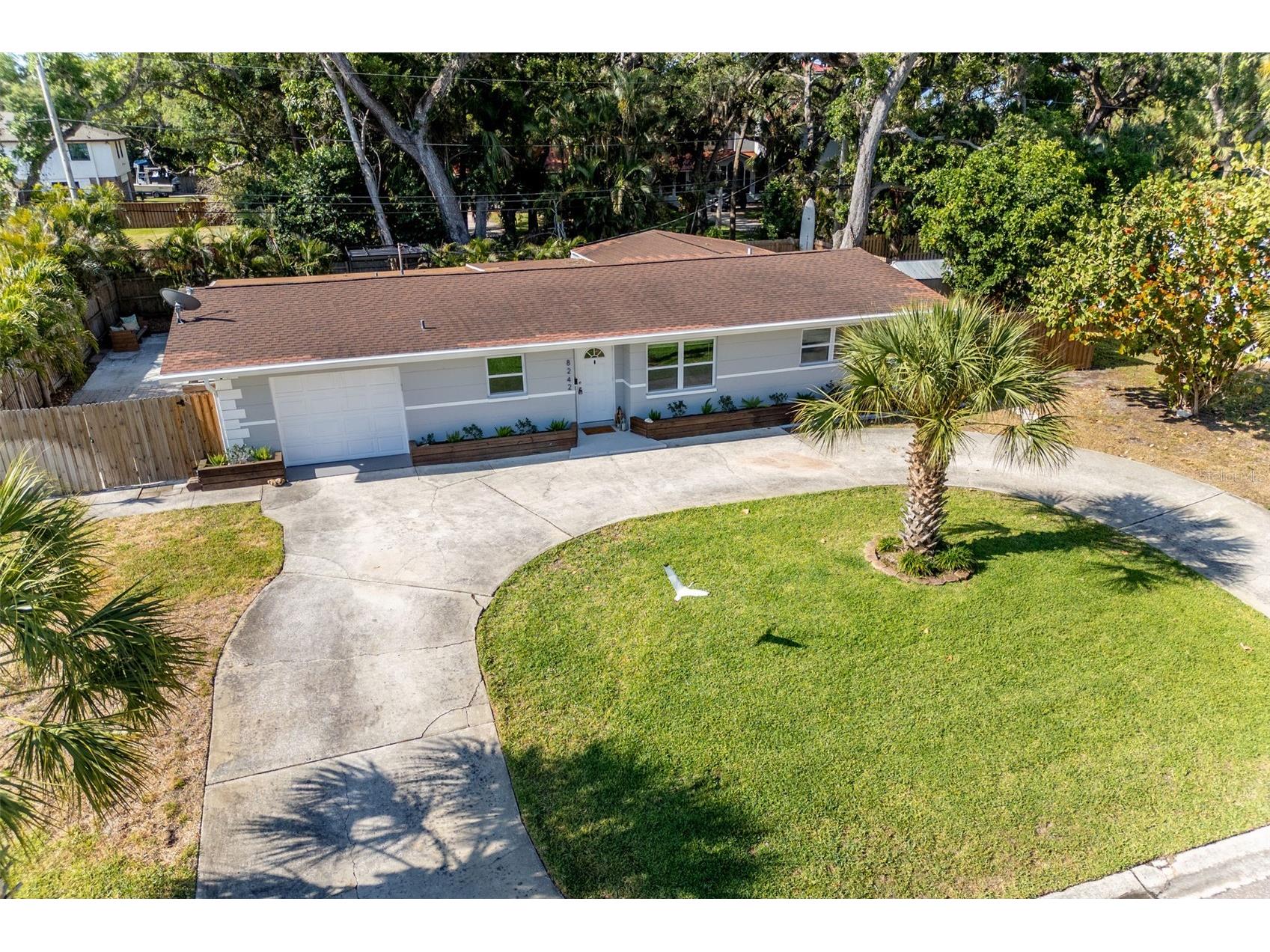 8242 31st Terrace N Saint Petersburg FL 33710 TB8503341 image3