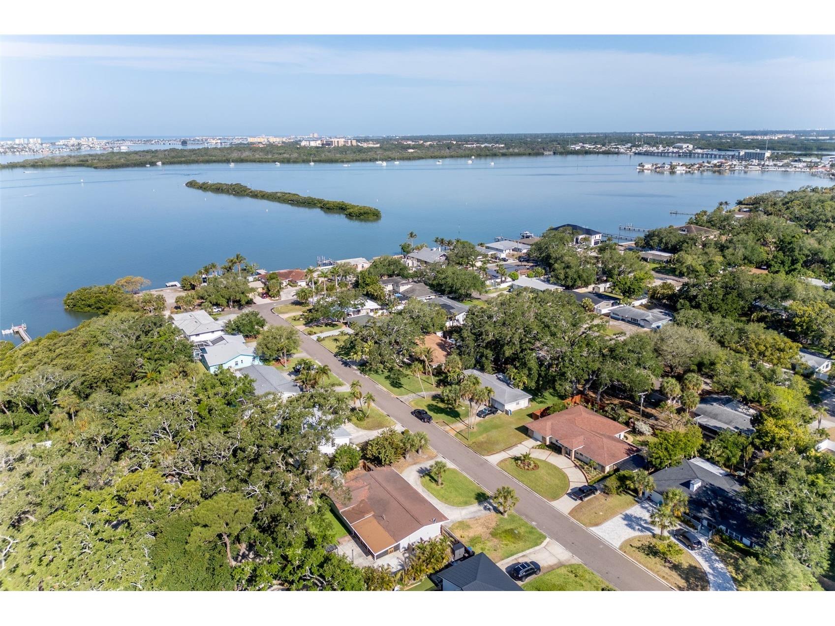 8242 31st Terrace N Saint Petersburg FL 33710 TB8503341 image48