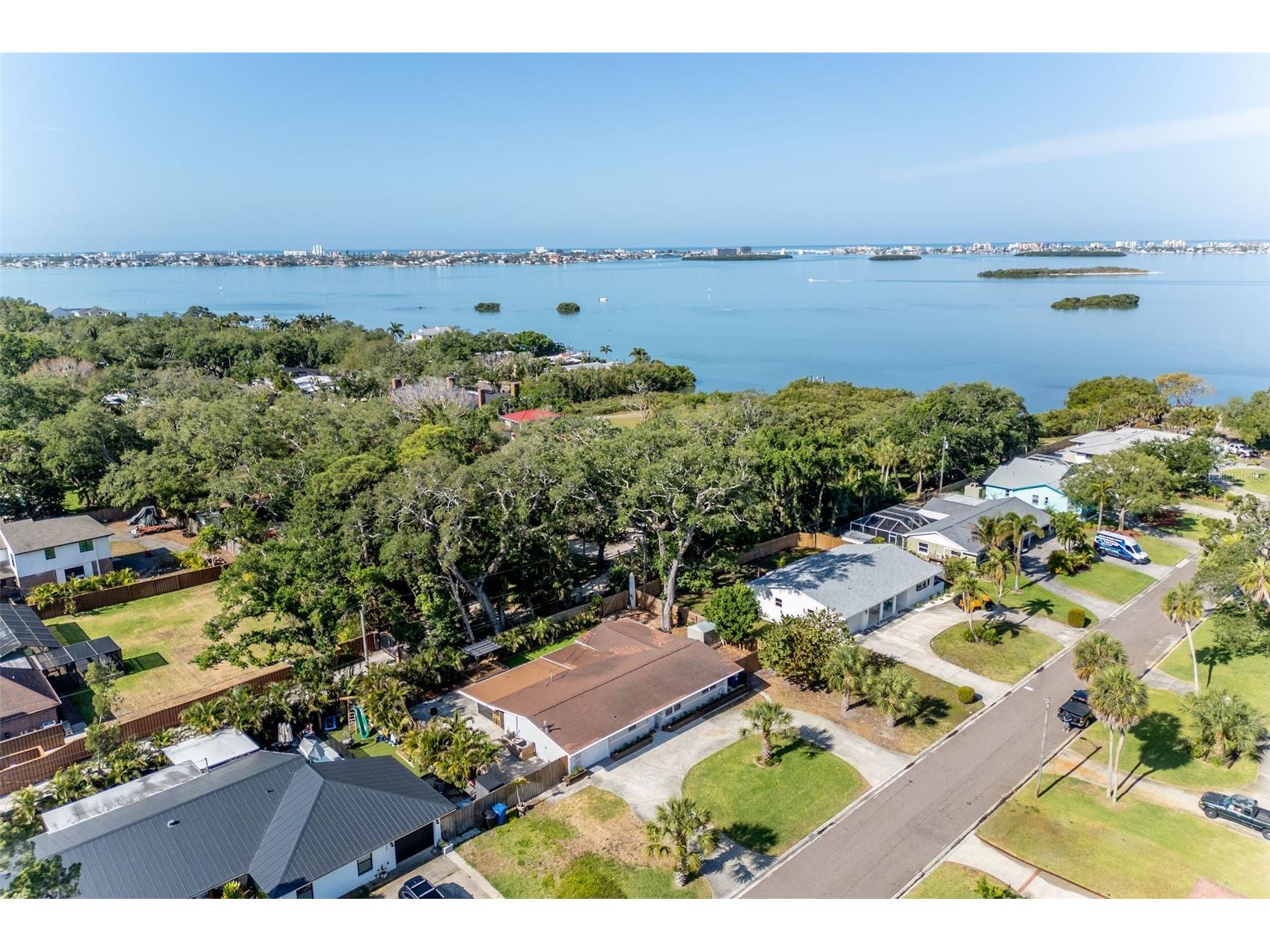 8242 31st Terrace N Saint Petersburg FL 33710 TB8503341 image5