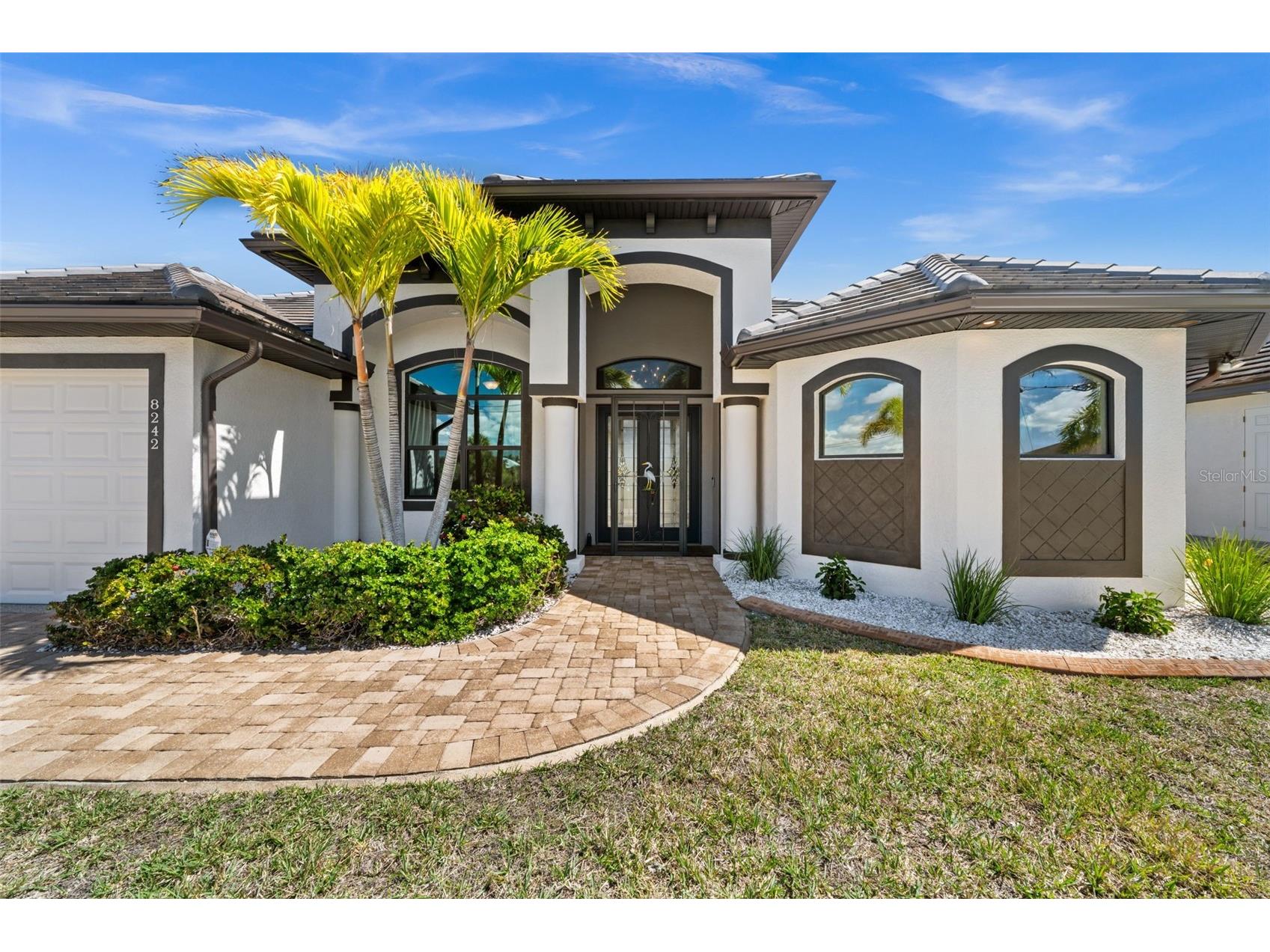 8242 Tracy Circle Port Charlotte FL 33981 - TRACY WATERWAY D6146089 image2