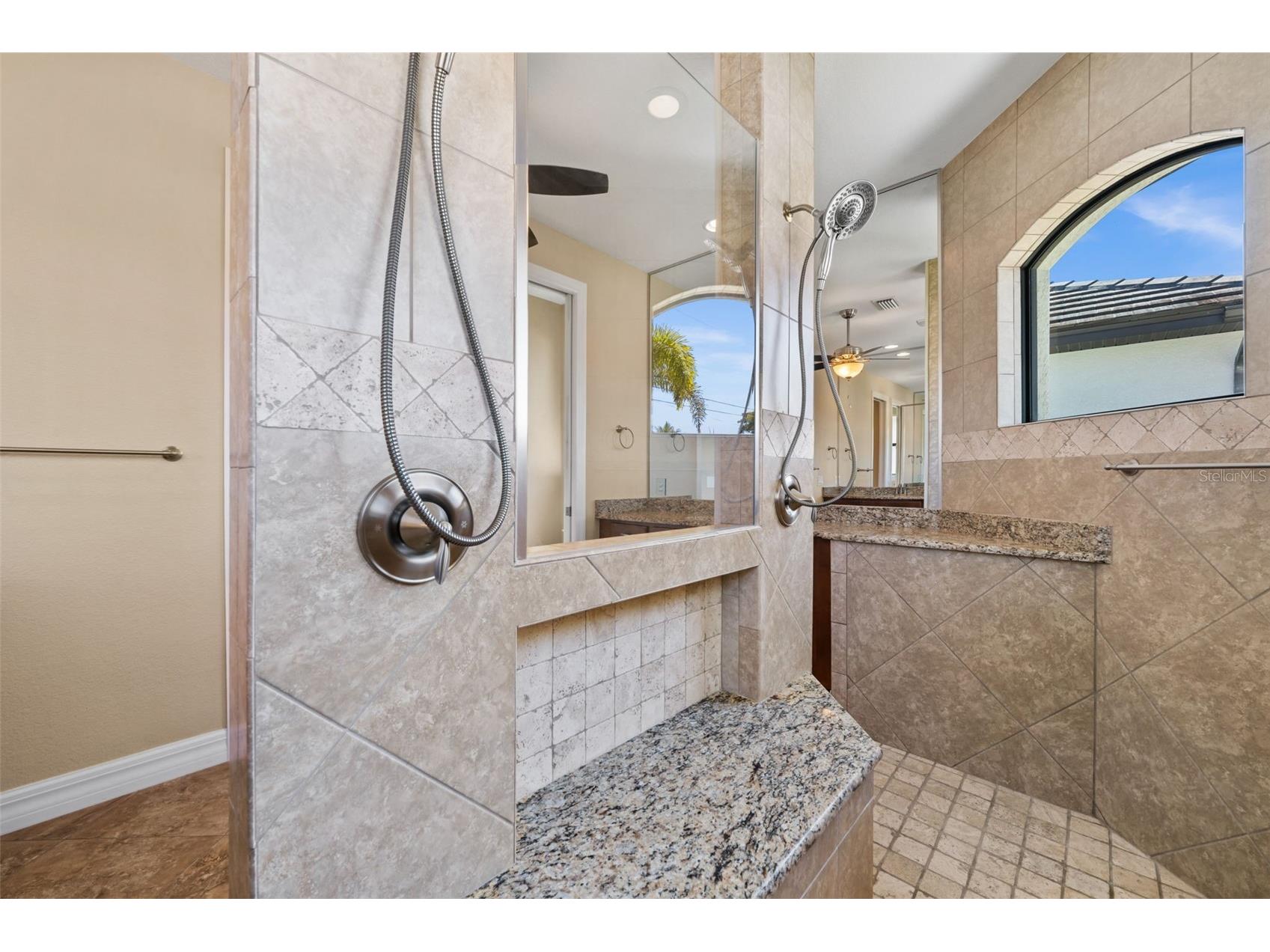 8242 Tracy Circle Port Charlotte FL 33981 - TRACY WATERWAY D6146089 image21