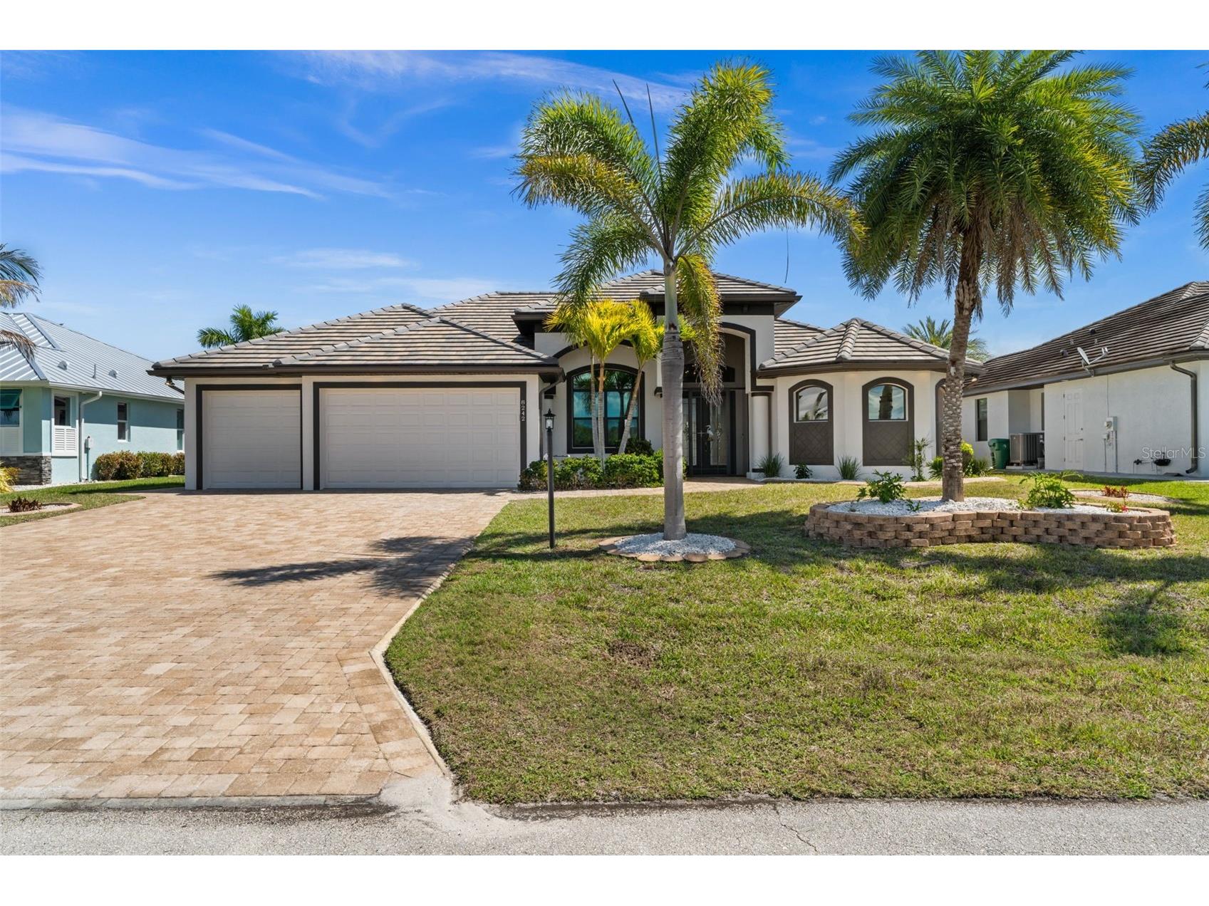 8242 Tracy Circle Port Charlotte FL 33981 - TRACY WATERWAY D6146089 image3