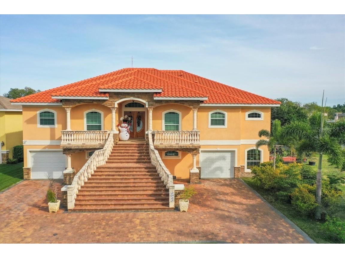 8243 Cheyenne Drive Seminole FL 33777 U8229515 image1