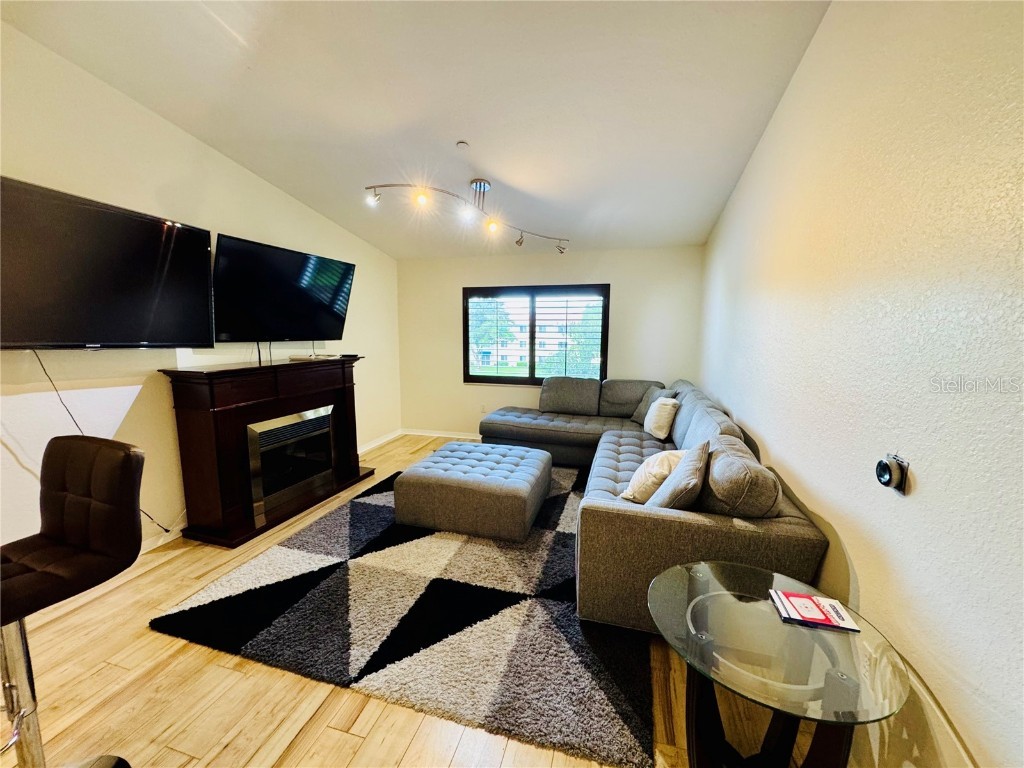 8244 Key Royal Circle #633 Naples FL 34119 C7511954 image10